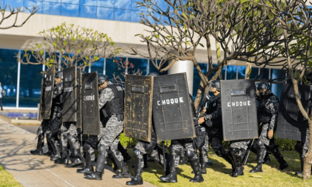 Nota da Apib sobre a repressão contra manifestação pacífica em frente a sede da Funai