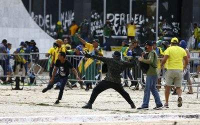 Nota de ARAYARA.ORG sobre los actos terroristas del 23/08/01 en Brasilia – Brasil
