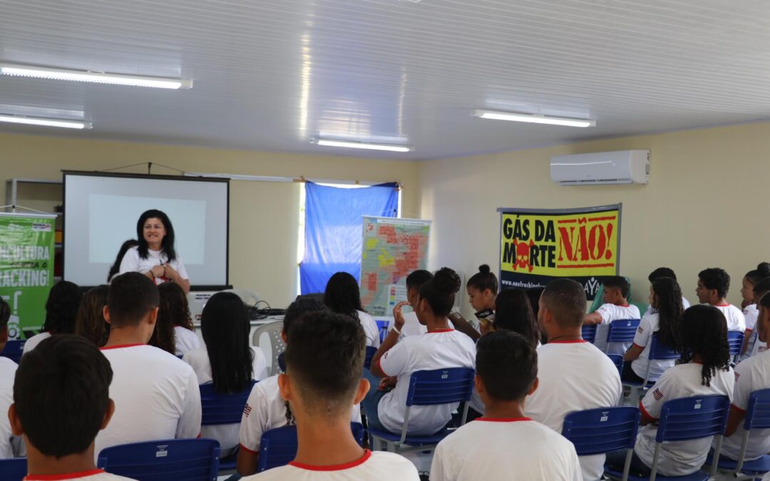 Youth from Loreto unites in the fight against fracking