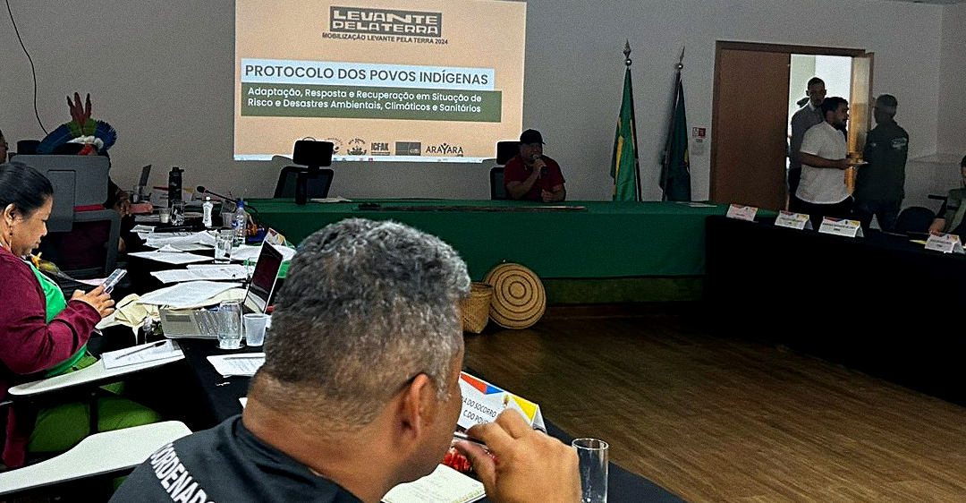 Arayara apresenta Protocolo Indígena de Resposta a Desastres em encontro da PNGATI