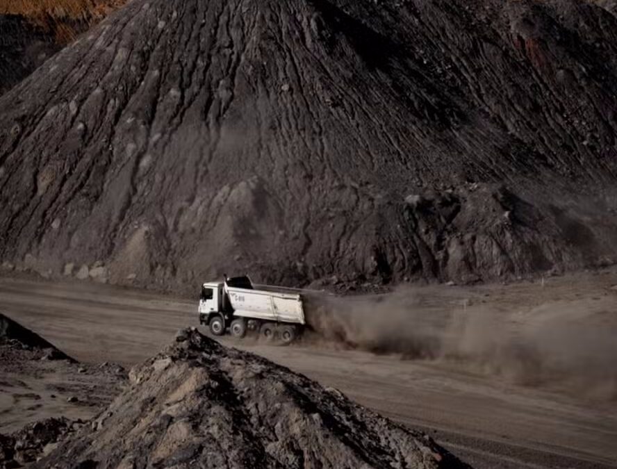 ARAYARA na Mídia: Sanção a usinas a carvão aprofunda conflito entre discurso climático e prática energética brasileira